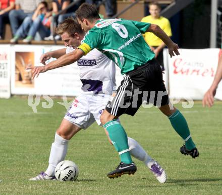 Fussball OEFB Cup. SAK gegen TSV St. Johann/Pongau. Darijo Biscan, (SAK), Roman Hupf  (St.Johann). Klagenfurt, 14.7.2012.
Foto: Kuess
---
pressefotos, pressefotografie, kuess, qs, qspictures, sport, bild, bilder, bilddatenbank