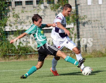 Fussball OEFB Cup. SAK gegen TSV St. Johann/Pongau. Toni Krijan, (SAK), Armin Gruber (St.Johann). Klagenfurt, 14.7.2012.
Foto: Kuess
---
pressefotos, pressefotografie, kuess, qs, qspictures, sport, bild, bilder, bilddatenbank