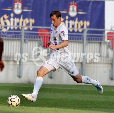 Fussball OEFB Cup. SK Austria Klagenfurt gegen SV Horn. Stefan Erkinger (Austria). Klagenfurt, am 13.7.2012.
Foto: Kuess
---
pressefotos, pressefotografie, kuess, qs, qspictures, sport, bild, bilder, bilddatenbank