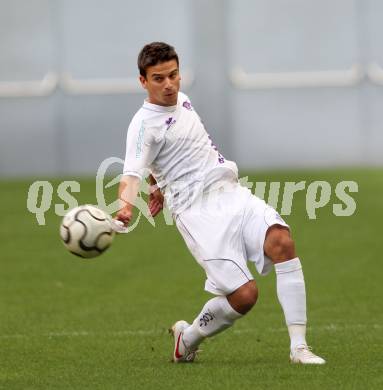 Fussball OEFB Cup. SK Austria Klagenfurt gegen SV Horn. Siegfried Rasswalder (Austria). Klagenfurt, am 13.7.2012.
Foto: Kuess
---
pressefotos, pressefotografie, kuess, qs, qspictures, sport, bild, bilder, bilddatenbank