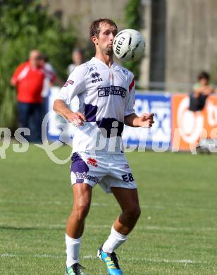 Fussball OEFB Cup. SAK gegen TSV St. Johann/Pongau. Marjan Kropiunik (SAK). Klagenfurt, 14.7.2012.
Foto: Kuess
---
pressefotos, pressefotografie, kuess, qs, qspictures, sport, bild, bilder, bilddatenbank