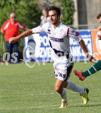 Fussball OEFB Cup. SAK gegen TSV St. Johann/Pongau. Murat Veliu (SAK). Klagenfurt, 14.7.2012.
Foto: Kuess
---
pressefotos, pressefotografie, kuess, qs, qspictures, sport, bild, bilder, bilddatenbank