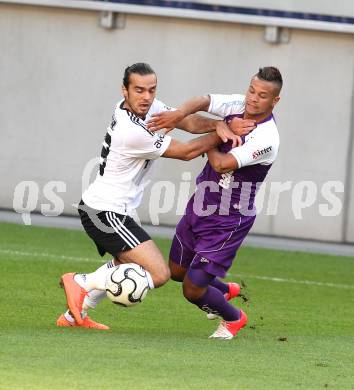 Fussball Testspiel. SK Austria Klagenfurt gegen Besiktas Istanbul. Marco Sahanek (Austria), Erkan Kas (Besiktas). Klagenfurt, am 16.7.2012.
Foto: Kuess
---
pressefotos, pressefotografie, kuess, qs, qspictures, sport, bild, bilder, bilddatenbank