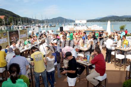 Beachvolleyball Grand Slam 2012. Pressekonferenz. Klagenfurt, 17.7.2012.
Foto: kuess
---
pressefotos, pressefotografie, kuess, qs, qspictures, sport, bild, bilder, bilddatenbank