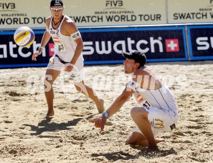 Beachvolleyball Grand Slam.  Michael Leeb, Daniel Hupfer (AUT). Klagenfurt, 18.7.2012
Foto: Kuess

---
pressefotos, pressefotografie, kuess, qs, qspictures, sport, bild, bilder, bilddatenbank