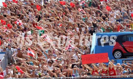 Beachvolleyball Grand Slam.  Fans. Klagenfurt, 19.7.2012
Foto: Kuess

---
pressefotos, pressefotografie, kuess, qs, qspictures, sport, bild, bilder, bilddatenbank