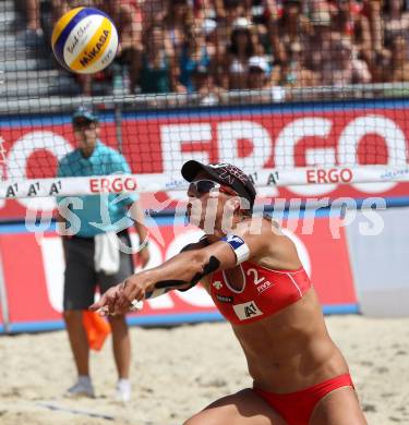 Beachvolleyball Grand Slam.  Barbara Hansel (AUT). Klagenfurt, 19.7.2012
Foto: Kuess

---
pressefotos, pressefotografie, kuess, qs, qspictures, sport, bild, bilder, bilddatenbank