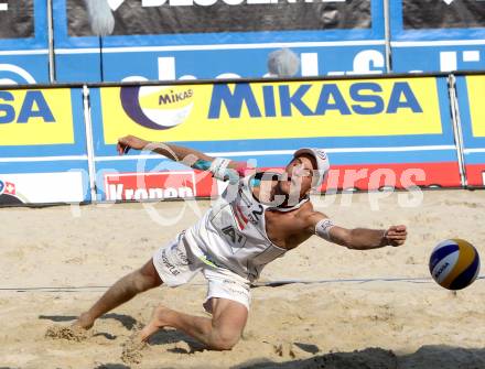 Beachvolleyball Grand Slam.  HUBER Alexander Xandi (AUT). Klagenfurt, 20.7.2012
Foto: Kuess

---
pressefotos, pressefotografie, kuess, qs, qspictures, sport, bild, bilder, bilddatenbank