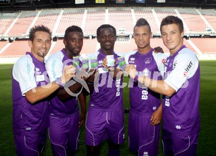 Fussball. Regionalliga. Mannschaftsfototermin SK Austria Klagenfurt. Matthias Dollinger, Christian Makanda Mpaka, Thierry Fidjeu Tazemeta, Marco Sahanek, Hannes Eder. 26.7.2012.
Foto: Kuess
---
pressefotos, pressefotografie, kuess, qs, qspictures, sport, bild, bilder, bilddatenbank