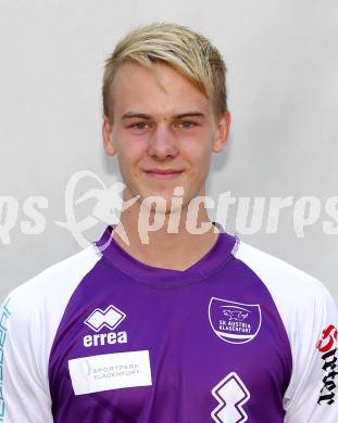 Fussball. Regionalliga. SK Austria Klagenfurt. Mannschaftsfototermin.   Portrait.  Nikolai Kremer. Klagenfurt, 26.7.2012.
Foto: Kuess
---
pressefotos, pressefotografie, kuess, qs, qspictures, sport, bild, bilder, bilddatenbank