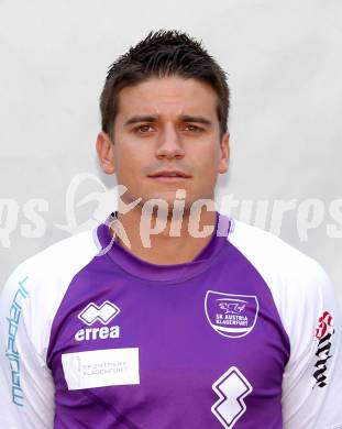 Fussball. Regionalliga. SK Austria Klagenfurt. Mannschaftsfototermin.   Portrait. Siegfried Rasswalder . Klagenfurt, 26.7.2012.
Foto: Kuess
---
pressefotos, pressefotografie, kuess, qs, qspictures, sport, bild, bilder, bilddatenbank