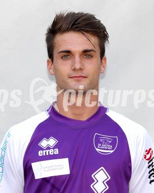 Fussball. Regionalliga. SK Austria Klagenfurt. Mannschaftsfototermin.   Portrait. Darko Vasic . Klagenfurt, 26.7.2012.
Foto: Kuess
---
pressefotos, pressefotografie, kuess, qs, qspictures, sport, bild, bilder, bilddatenbank