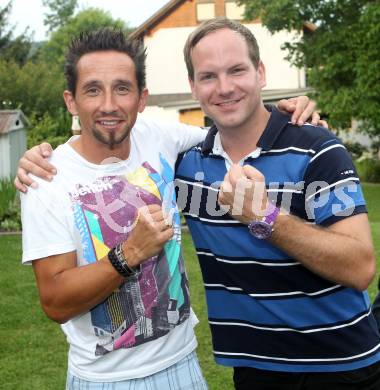 Fussball Regionalliga. Grillparty. SK Austria Klagenfurt. Matthias Dollinger, Christian Rosenzopf. Woelfnitz, am 28.7.2012.
Foto: Kuess
---
pressefotos, pressefotografie, kuess, qs, qspictures, sport, bild, bilder, bilddatenbank