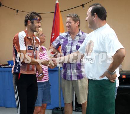 Fussball Regionalliga. Grillparty. SK Austria Klagenfurt. Heimo Vorderegger. Woelfnitz, am 28.7.2012.
Foto: Kuess
---
pressefotos, pressefotografie, kuess, qs, qspictures, sport, bild, bilder, bilddatenbank