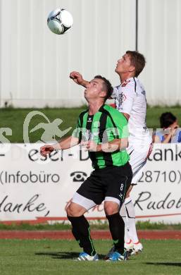 Fussball Freundschaftsspiel. Voelkermarkt gegen RZ Pellets WAC.  Florian Kucher, (Voelkermarkt), Christian Thonhofer  (WAC). Voelkermarkt, am 31.7.2012.
Foto: Kuess

---
pressefotos, pressefotografie, kuess, qs, qspictures, sport, bild, bilder, bilddatenbank