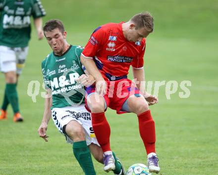 Fussball Regionalliga. Feldkirchen gegen SAK.  Mathias Regal,  (Feldkirchen), Darijo Biscan (SAK). Feldkirchen, 3.8.2012.
Foto: Kuess
---
pressefotos, pressefotografie, kuess, qs, qspictures, sport, bild, bilder, bilddatenbank