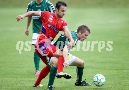 Fussball Regionalliga. Feldkirchen gegen SAK.  Mathias Regal, (Feldkirchen), Murat Veliu  (SAK). Feldkirchen, 3.8.2012.
Foto: Kuess
---
pressefotos, pressefotografie, kuess, qs, qspictures, sport, bild, bilder, bilddatenbank