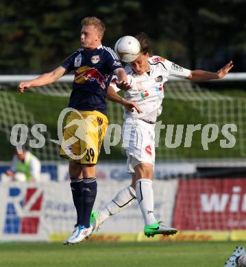 Fussball. Bundesliga. RZ Pellets WAC gegen FC Red Bull Salzburg. Dario Baldauf, (WAC),  Georg Teigl  (Salzburg). Wolfsberg, 4.8.2012.
Foto: Kuess

---
pressefotos, pressefotografie, kuess, qs, qspictures, sport, bild, bilder, bilddatenbank