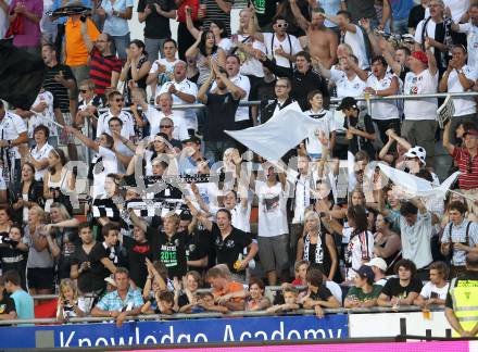 Fussball. Bundesliga. RZ Pellets WAC gegen FC Red Bull Salzburg. Fans. Wolfsberg, 4.8.2012.
Foto: Kuess

---
pressefotos, pressefotografie, kuess, qs, qspictures, sport, bild, bilder, bilddatenbank