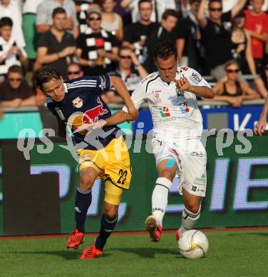 Fussball. Bundesliga. RZ Pellets WAC gegen FC Red Bull Salzburg. Michael Liendl, (WAC), Stefan Hierlaender  (Salzburg). Wolfsberg, 4.8.2012.
Foto: Kuess

---
pressefotos, pressefotografie, kuess, qs, qspictures, sport, bild, bilder, bilddatenbank