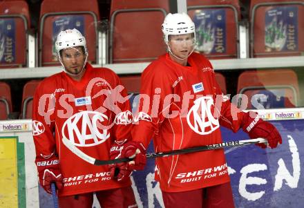 Eishockey. KAC. Training. Koch Thomas, Jamie Lundmark. Klagenfurt, 6.8.2012. 
Foto: Kuess
---
pressefotos, pressefotografie, kuess, qs, qspictures, sport, bild, bilder, bilddatenbank