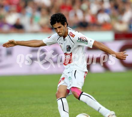 Fussball. Bundesliga. RZ Pellets WAC gegen FC Red Bull Salzburg. Jacobo (WAC). Wolfsberg, 4.8.2012.
Foto: Kuess

---
pressefotos, pressefotografie, kuess, qs, qspictures, sport, bild, bilder, bilddatenbank