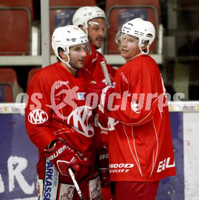 Eishockey. KAC. Training. Spurgeon Tyler, Jamie Lundmark. Klagenfurt, 6.8.2012. 
Foto: Kuess
---
pressefotos, pressefotografie, kuess, qs, qspictures, sport, bild, bilder, bilddatenbank