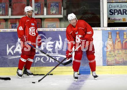 Eishockey. KAC. Training. Koch Thomas,  Jamie Lundmark. Klagenfurt, 6.8.2012. 
Foto: Kuess
---
pressefotos, pressefotografie, kuess, qs, qspictures, sport, bild, bilder, bilddatenbank