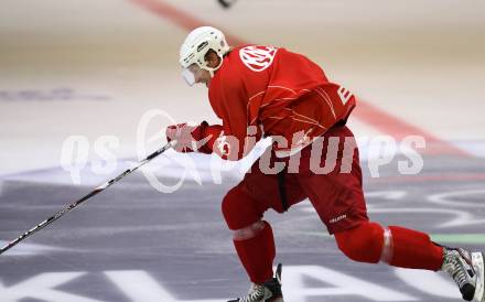 Eishockey. KAC. Training. Jamie Lundmark. Klagenfurt, 6.8.2012. 
Foto: Kuess
---
pressefotos, pressefotografie, kuess, qs, qspictures, sport, bild, bilder, bilddatenbank