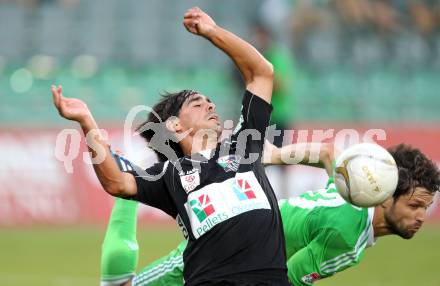 Fussball Testspiel. RZ Pellets WAC gegen VfL Wolfsburg. David Da Silva,  (WAC), Diego (Wolfsburg). Wolfsberg, 7.8.2012.
Foto: Kuess
---
pressefotos, pressefotografie, kuess, qs, qspictures, sport, bild, bilder, bilddatenbank