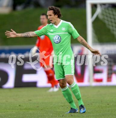 Fussball Testspiel. RZ Pellets WAC gegen VfL Wolfsburg. Emanuel Pogatetz (Wolfsburg). Wolfsberg, 7.8.2012.
Foto: Kuess
---
pressefotos, pressefotografie, kuess, qs, qspictures, sport, bild, bilder, bilddatenbank