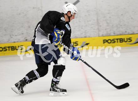 Eishockey. VSV. Training.  Antti Pusa. Villach, 8.8.2012.
Foto: Kuess
---
pressefotos, pressefotografie, kuess, qs, qspictures, sport, bild, bilder, bilddatenbank