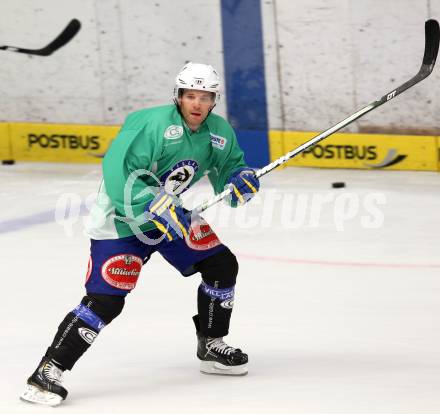 Eishockey. VSV. Training.  Derek Damon. Villach, 8.8.2012.
Foto: Kuess
---
pressefotos, pressefotografie, kuess, qs, qspictures, sport, bild, bilder, bilddatenbank