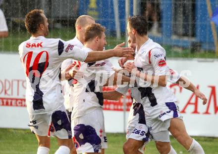 Fussball Regionalliga. SAK gegen VSV.  Torjubel SAK. Klagenfurt, 9.8.2012.
Foto: Kuess
---
pressefotos, pressefotografie, kuess, qs, qspictures, sport, bild, bilder, bilddatenbank