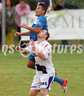 Fussball Regionalliga. SAK gegen VSV. Darijo Biscan, (SAK), Sandro Ebner  (VSV). Klagenfurt, 9.8.2012.
Foto: Kuess
---
pressefotos, pressefotografie, kuess, qs, qspictures, sport, bild, bilder, bilddatenbank