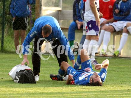 Fussball Regionalliga. SAK gegen VSV. Verletzt Mario Ramusch (VSV). Klagenfurt, 9.8.2012.
Foto: Kuess
---
pressefotos, pressefotografie, kuess, qs, qspictures, sport, bild, bilder, bilddatenbank