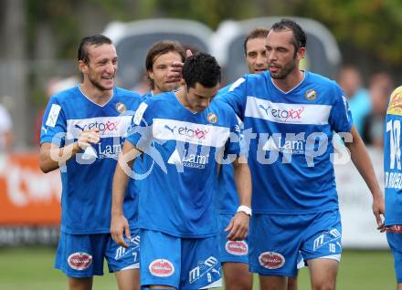 Fussball Regionalliga. SAK gegen VSV. Torjubel Denis Curic, Christian Prawda (VSV). Klagenfurt, 9.8.2012.
Foto: Kuess
---
pressefotos, pressefotografie, kuess, qs, qspictures, sport, bild, bilder, bilddatenbank