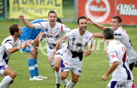 Fussball Regionalliga. SAK gegen VSV. Torjubel Murat Veliu (SAK). Klagenfurt, 9.8.2012.
Foto: Kuess
---
pressefotos, pressefotografie, kuess, qs, qspictures, sport, bild, bilder, bilddatenbank