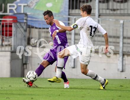 Fussball Regionalliga. SK Austria Klagenfurt gegen Sturm Graz Amateure. Marco Sahanek, (Klagenfurt), Reinhold Ranftl  (Graz). Klagenfurt, 10.8.2012.
Foto: Kuess


---
pressefotos, pressefotografie, kuess, qs, qspictures, sport, bild, bilder, bilddatenbank