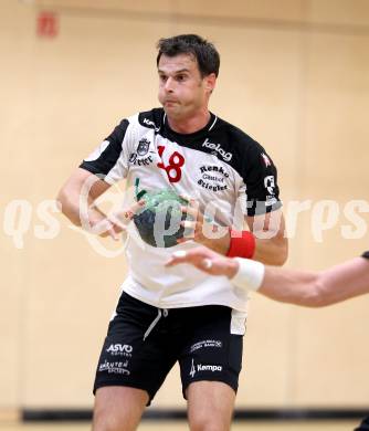 Handball Bundesliga. Testspiel. SC Ferlach gegen Ribnica. Miro Barisic  (Ferlach). Ferlach, 11.8.2012.
Foto: Kuess
---
pressefotos, pressefotografie, kuess, qs, qspictures, sport, bild, bilder, bilddatenbank