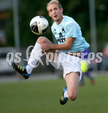 Fussball. Kaerntner Liga. Welzenegg gegen St. Veit/Glan. Groinig Raphael (St. Veit). Klagenfurt, 11.8.2012.
Foto: Kuess
---
pressefotos, pressefotografie, kuess, qs, qspictures, sport, bild, bilder, bilddatenbank