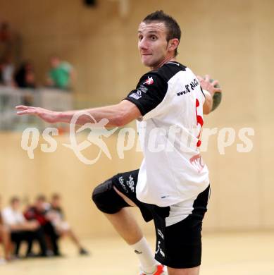 Handball Bundesliga. Testspiel. SC Ferlach gegen Ribnica. Mujanovic (Ferlach). Ferlach, 11.8.2012.
Foto: Kuess
---
pressefotos, pressefotografie, kuess, qs, qspictures, sport, bild, bilder, bilddatenbank