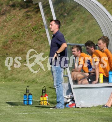 Fussball Kaerntner Liga. Koettmannsdorf gegen Drautal. Trainer Perz Rudolf  (Koettmannsdorf). Koettmannsdorf, am 12.8.2012.
Foto: Kuess

---
pressefotos, pressefotografie, kuess, qs, qspictures, sport, bild, bilder, bilddatenbank