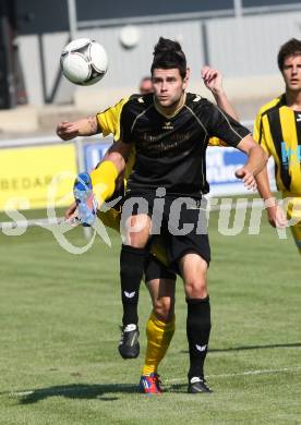 Fussball Kaerntner Liga. Koettmannsdorf gegen Drautal. Buergler Stephan (Koettmannsdorf). Koettmannsdorf, am 12.8.2012.
Foto: Kuess

---
pressefotos, pressefotografie, kuess, qs, qspictures, sport, bild, bilder, bilddatenbank