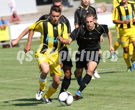 Fussball Kaerntner Liga. Koettmannsdorf gegen Drautal. Mathias Tschofen (Koettmannsdorf),   Sandriesser Rudolf (Drautal). Koettmannsdorf, am 12.8.2012.
Foto: Kuess

---
pressefotos, pressefotografie, kuess, qs, qspictures, sport, bild, bilder, bilddatenbank