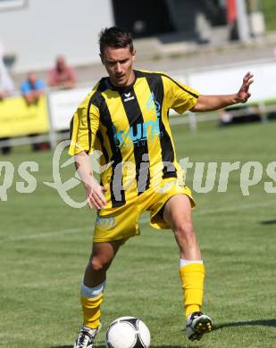 Fussball Kaerntner Liga. Koettmannsdorf gegen Drautal. Sandriesser Rudolf (Drautal). Koettmannsdorf, am 12.8.2012.
Foto: Kuess

---
pressefotos, pressefotografie, kuess, qs, qspictures, sport, bild, bilder, bilddatenbank