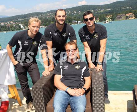 EBEL. Eishockey Bundesliga. Pressekonferenz VSV. Antti Pusa, Scott Hotham, Derek Ryan, Traine Hannu Jaervenpaeae. Velden, am 14.8.2012.
Foto: Kuess
---
pressefotos, pressefotografie, kuess, qs, qspictures, sport, bild, bilder, bilddatenbank