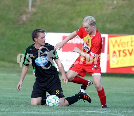 Fussball Kaerntner Liga. ATSV Wolfsberg gegen Rapid Lienz. Stoni Marcel Maximilian (Wolfsberg), Ueberbacher Andreas (Lienz). Wolfsberg, am 15.8.2012.
Foto: Kuess
---
pressefotos, pressefotografie, kuess, qs, qspictures, sport, bild, bilder, bilddatenbank