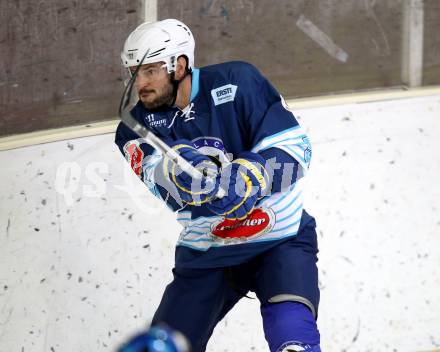 Eishockey. Rudi Hiti Turnier. VSV gegen Stavanger Oilers (Norwegen). Scott Hotham (VSV). Bled, 17.8.2012
Foto: Kuess

---
pressefotos, pressefotografie, kuess, qs, qspictures, sport, bild, bilder, bilddatenbank