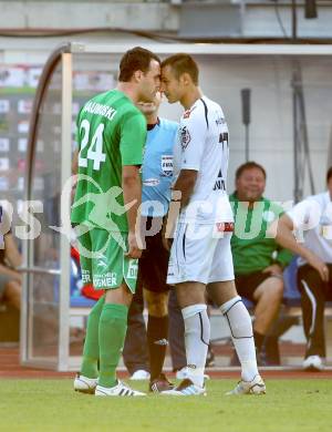 Fussball. Bundesliga. RZ Pellets WAC gegen SV Mattersburg. Nenad Jovanovic,  (WAC), Ilka Naumoski  (Mattersburg). Wolfsberg, 18.8.2012.
Foto: Kuess

---
pressefotos, pressefotografie, kuess, qs, qspictures, sport, bild, bilder, bilddatenbank